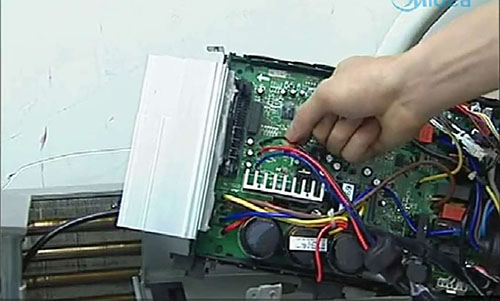 上海美的空调电话是多少